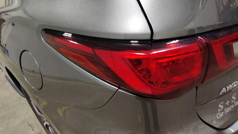 Conjunto de luz trasera exterior para conductor izquierdo Infiniti QX60 16-20 OEM Foto 1 de 1