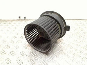 CALEFACTOR VENTILADOR Dacia Sandero II Hatchback 1.2 16V (D4F-F732) 2015 272100975R - Imagen 1 de 3