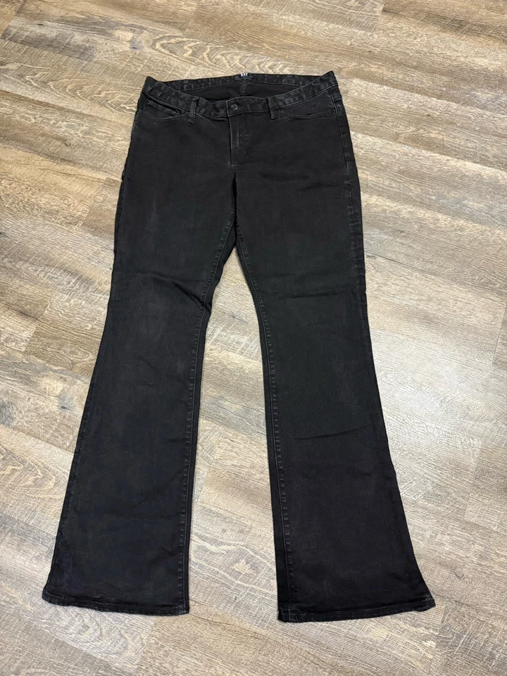 GAP 1969 Long and Lean Black Denim Flare high riseJeans Womens Size 33/Tall - Image 1 of 4