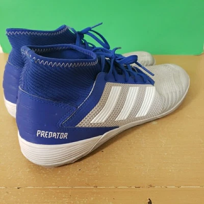 Zapatos de fútbol Adidas Predator azules y grises para hombre talla 12 para hombre (sin picos) césped Foto 1 de 4