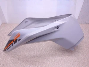 Cubierta de revestimiento del tanque KTM 790 Duke 890 Duke fuel tank fairing cover 2023 - Imagen 1 de 24