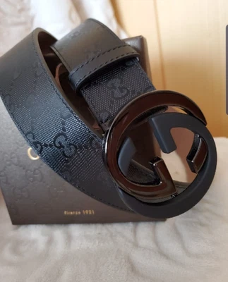 Gucci Clásico Negro Brillante Cinturón Auténtico Foto 1 de 4