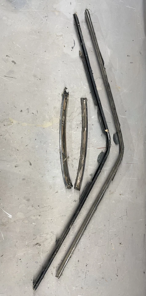 GTO Cutlass Regal Monte Carlo Grand Am 1973-1977 riel de techo resistente al clima 442 OEM Foto 1 de 4