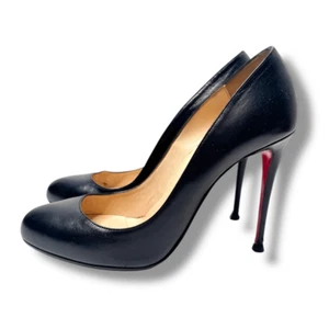Authentische Christian Louboutin klassische mattschwarze Leder Pumps Damengröße 38 - Bild 1 von 14