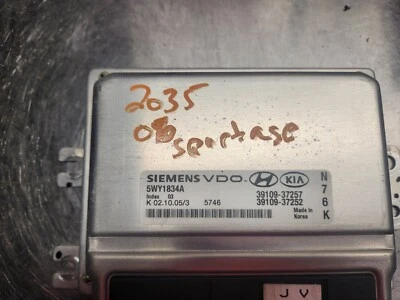 Módulo de control del motor Kia Sportage 2005-2006 2,7 L ECU ECM PCM OEM 39109-37257 Foto 1 de 4