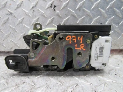 2003 CHEVROLET TRAILBLAZER LEFT DRIVER REAR DOOR LATCH LOCK ACTUATOR - Image 1 of 4