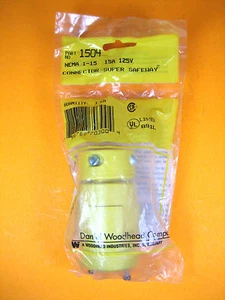 Conector Daniel Woodhead 1504 Super Safeway Nema 1-15 15A 125V - Imagen 1 de 7