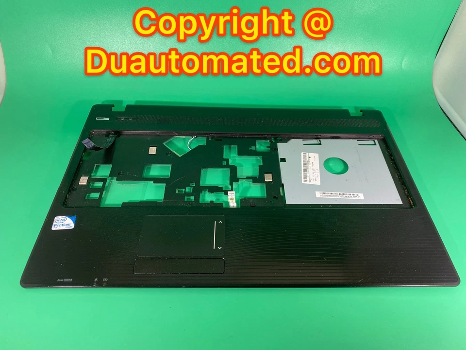 GATEWAY NV79C35U 17.3" Top Case 100% Original - Image 1 of 2