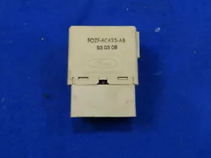 90 91 92 93 Ford Mustang relé bajo aceite fabricante de equipos originales para llevar D83 - Imagen 1 de 3