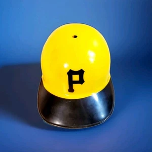VTG 1969 Yellow 11" Pittsburgh Pirates Adjustrap LAICH Souvenier Batting Helmet - Picture 1 of 8