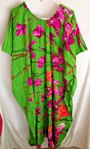 Vestido hawaiano ALOHA MUJER VINTAGE ALICE OF CALIFORNIA VERDE LIMA Muumuu 56" - Imagen 1 de 5