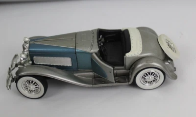Signature Models 1935 Duesenberg SSJ Blue/Silver 1:32 Scale Die-Cast Car - Image 1 of 4