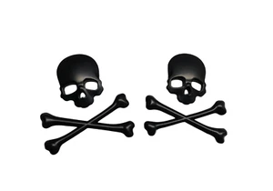 PAREJA INSIGNIA EMBLEMA CALAVERA CROSSBONES 3D ADHESIVO 3M COCHE BICICLETA NEGRO MATE DELANTERO TRASERO - Imagen 1 de 6