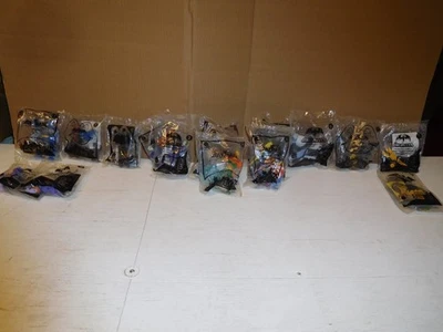 17 juguetes Happy Meal Batman McDonald's nuevos y sellados de varias series Foto 1 de 4