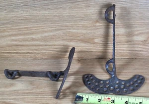 PAIR Antique CAST IRON steps foot pedals shelves marked PAT’D - Picture 1 of 9