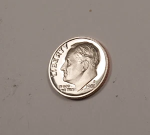 1981-S TY2 Roosevelt Dime * Gem Proof DCAM * Type 2 * XXD223 - Picture 1 of 4