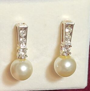 Avon Pearlesque And Rhinestone Pierced Earrings ~  New ~ (I Combine Shipping)