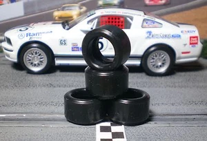 1/32 URETHANE SLOT CAR TIRES 2pr PGT-20124LM fits SCALEXTRIC Ford Mustang FR500C - Bild 1 von 1