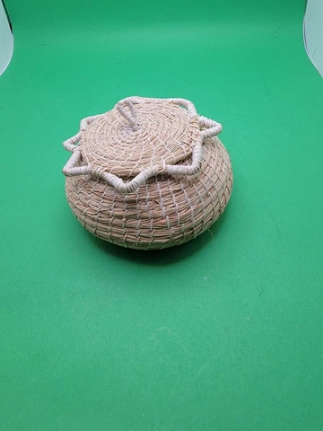Small HAND COILED BASKET W/LID Cover