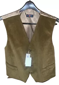 Les Copains Men's Gilet-A 4 Button Brown Corduroy Italy Vest Size - V/52 Vintage - Picture 1 of 8