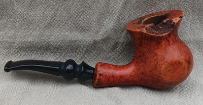 Unmarked Freehand Estate Tobacco Pipe - Image 1 of 4