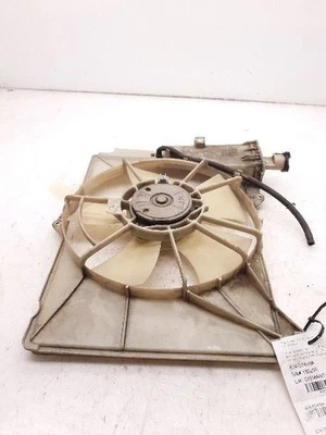 Conjunto de ventilador de motor de ventilador de radiador hatchback de 3 puertas se adapta a 00-05 ECHO Foto 1 de 4