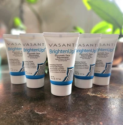 (6) Vasanti Brighten Up! Enzymatic Face Rejuvenator Exfoliating Cleanser .7oz ea - Image 1 of 4