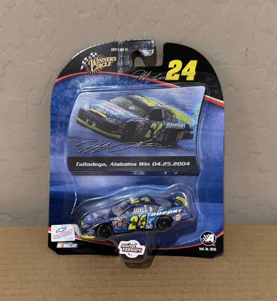 2004 Winner's Circle Jeff Gordon Raced Version Car