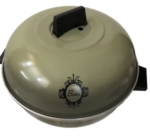 Vintage West Bend Aluminum Serving Oven Bun Bread Warmer Avocado Green 3-Piece - Picture 1 of 5