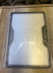 Urban Armor Gear (UAG) Armor Shell Series HP Chromebook 14A Case Color: Ice. New - Picture 1 of 2