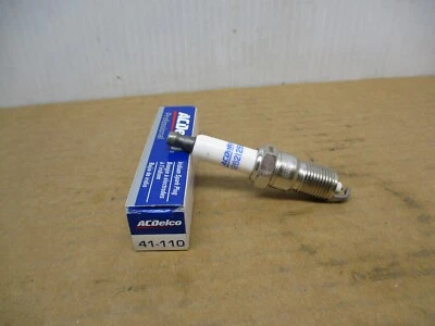 41-606 AC Delco Spark Plug - Image 1 of 3