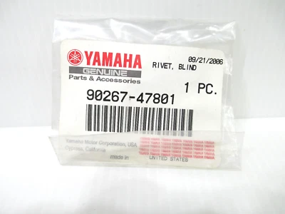 Remache ciego Gunwale genuino Yamaha Wave Runner VX1100 90267-47801 NUEVO DE STOCK Foto 1 de 4