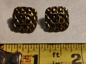 CHANEL Earrings Coco Logo Mark CC Rare square Gold Tone Vintage Rare Matelasse - Picture 1 of 8