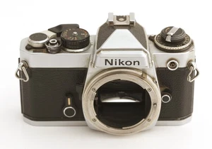 Nikon FE Gehäuse -defekt- - Picture 1 of 6