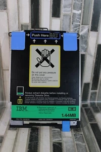 IBM ThinkPad Intrnl 1.44MB 3.5in Floppy Drive 84G3074 TEAC FD-05HG-668 Black - Picture 1 of 7