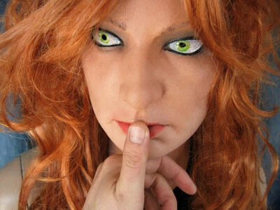 Latex-Maske SCARLETT +AUGEN +PERÜCKE Schaumlatex Gummi Frau Puppe Crossdresser - Bild 1 von 4