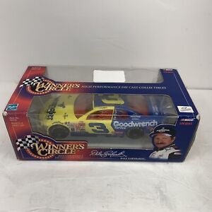 2000 Winners Circle Goodwrench Peter Max #3 Dale Earnhardt 1:24 Scale Die Cast