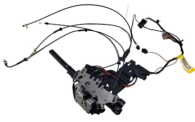 Actuador de puerta corredera trasera izquierda Chrysler Town Country 2015 con arnés de cables OEM Foto 1 de 4