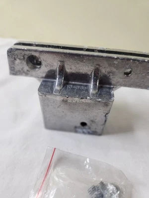 New Heavy Duty Aluminum Street Sign Bracket for 2" Square Post 5-1/2" Long - Image 1 of 4