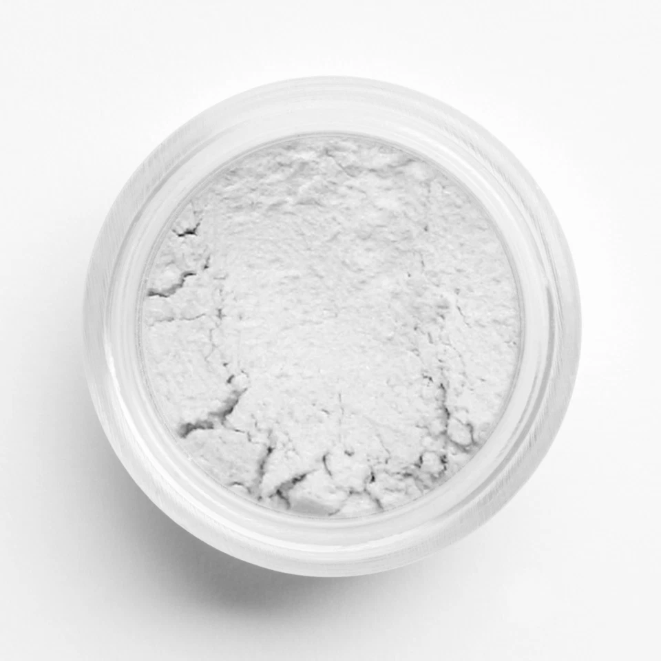 Extreme CloseUp Mineral Finishing Powder - Image 1 of 4