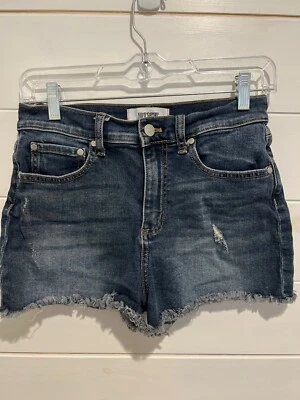 WOMENS VICTORIAS SECRET PINK DISTRESSED DENIM CUT OFF FRAYED JEAN SHORTS SZ 6 - Image 1 of 4