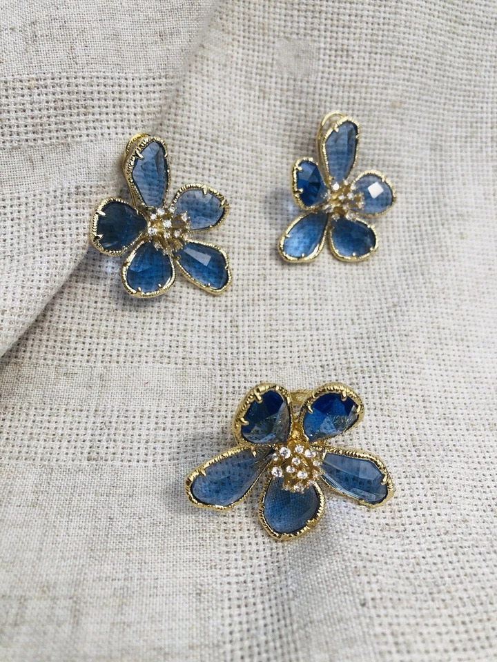 Lindo CONJUNTO DE JOIAS com cristais azuis - Imagem 1 de 4