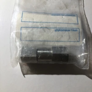 Swagelok SS-2C4-1/3 Stainless Steel Poppet Check Valve FNSP - Picture 1 of 3