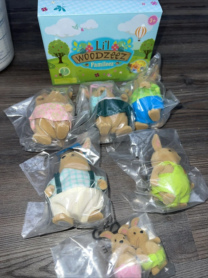 Lil Woodzeez Cottonball Rabbit Family 7 Figures Grandparents NEW  - Image 1 of 1