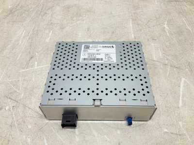 Receptor de radio satelital Sirius 14-18 Mercedes-Benz CLA250 C117 FABRICANTE DE EQUIPOS ORIGINALES Foto 1 de 4