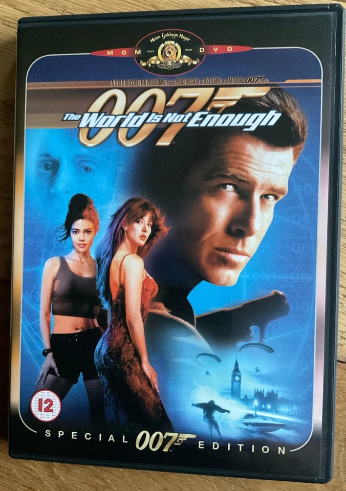 The World Is Not Enough 007 (DVD 2003) SPECIAL EDITION with inlay booklets - Image 1 of 4