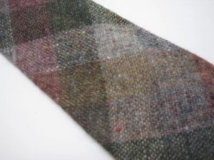 Corbata a Cuadros de Colección Magee Hecha en Irlanda Roja Verde Marrón Lana Donegal Tweed 3.25" - Imagen 1 de 10