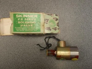 Skinner Solenoid V5 Series Solenoid Valve V5D43170 120/60 *NEW IN BOX* - Picture 1 of 1