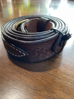 Cinturón de cuero Cabela's nunca usado TEJIDO DE CESTA hebilla de latón ropa de trabajo marrón 42 Foto 1 de 4