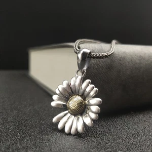 S925 Silver Daisy Pendant, Peaceminusone Style, K-Pop Fashion Charm Gift for Her - Picture 1 of 7